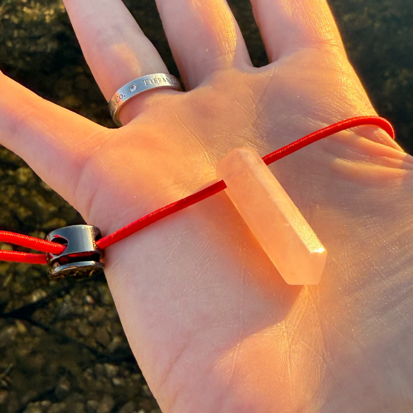 Let's FoCK IT™ Mini Love Energy Amulet - Heal Heart Chakra - Rose Quartz Palm Bracelet - Cool Meditation Fidget Toy - Lucky Crystal Point